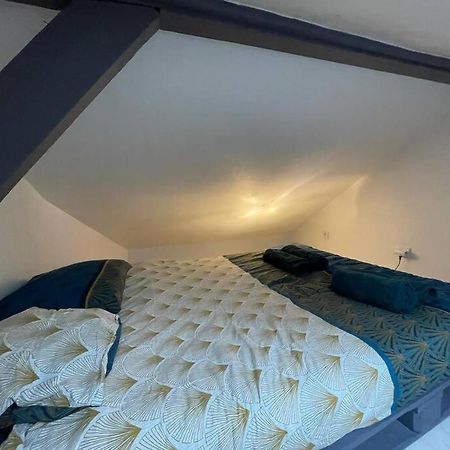 Апартаменты Le Cinq Sens, Studio Proche De La Gare Понтуаз Экстерьер фото