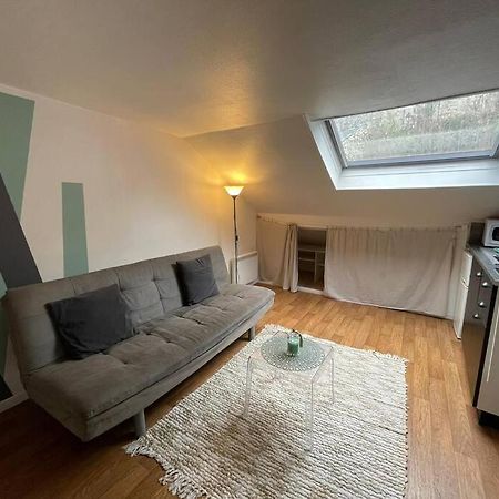 Апартаменты Le Cinq Sens, Studio Proche De La Gare Понтуаз Экстерьер фото